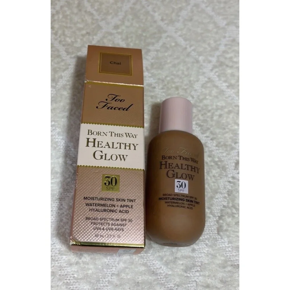 Too Faced Born This Way Healthy Glow Moisturizing Skin Tint SPF 30. Color Chai